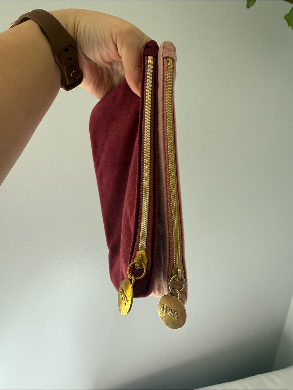 Ipsy Bags - Picture 4 of 10